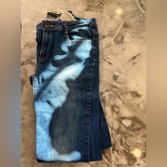 Zara, skinny jeans, blue, size 6, zipper on ankles, fits really well - Picture 4 of 4